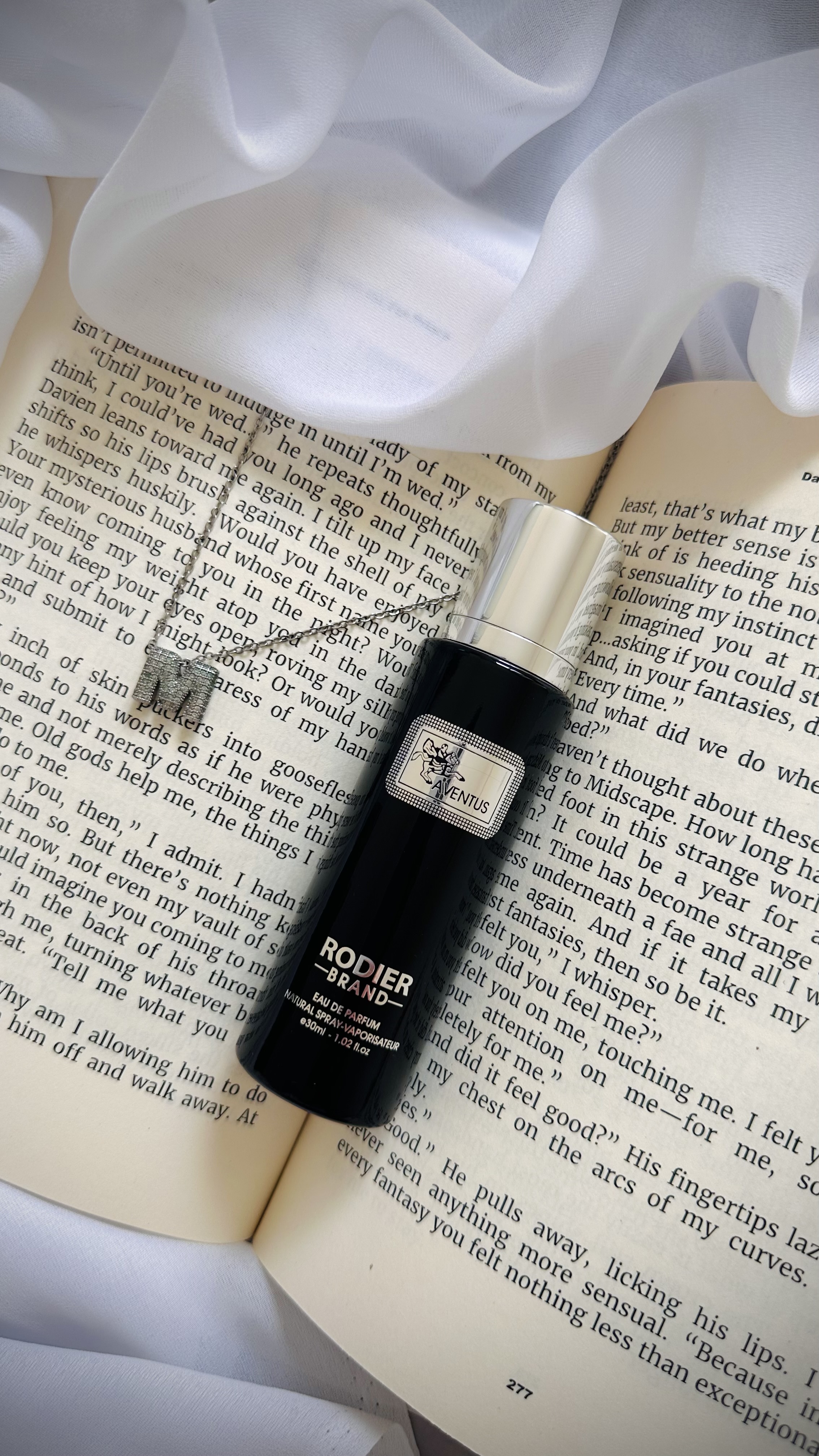 عطر جیبی مردانه رودیر (Rodier) مدل اونتوس (Aventus) - حجم ۳۰ میلی‌لیتر